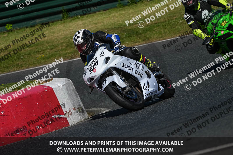 enduro digital images;event digital images;eventdigitalimages;mallory park;mallory park photographs;mallory park trackday;mallory park trackday photographs;no limits trackdays;peter wileman photography;racing digital images;trackday digital images;trackday photos
